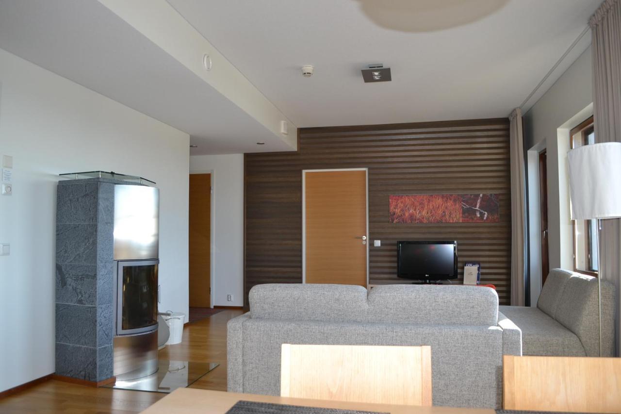 Yllaes Chalets A9206 Talvikaudelle 25-26 Hinta Sisaeltaeae 2Kpl Hissilippuja! Ylläsjärvi Exterior foto